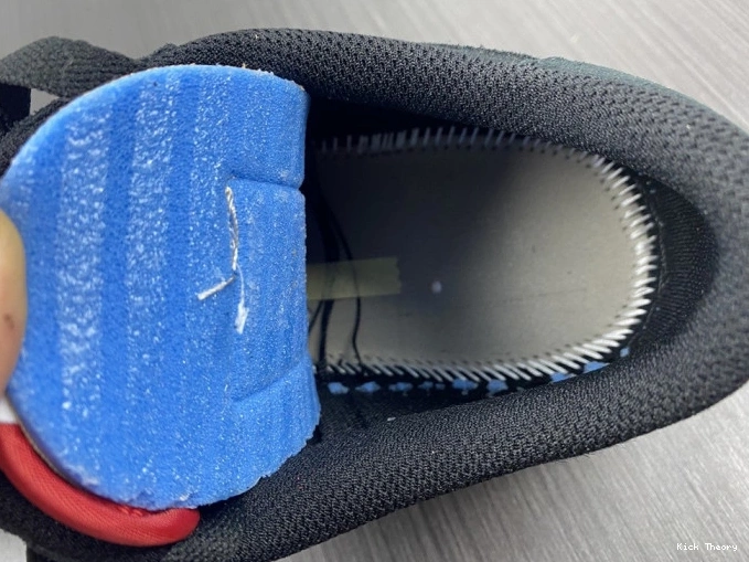Kicked Out Shoe Store DN3400-001 Low Air x SoleFly 1 Jordan Carnivore 0725